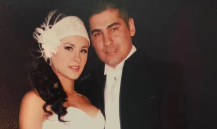 Fabiola Martinez con su difunto esposo