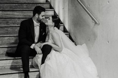 Linda Cavazos con su esposo